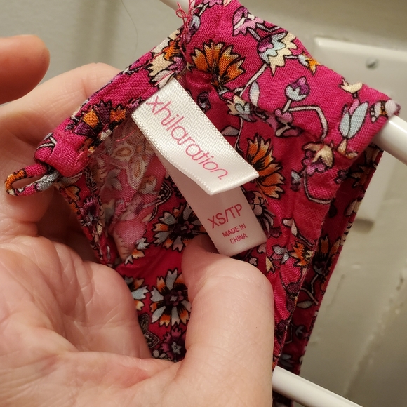 XS Summer Romper Floral - Picture 2 of 2